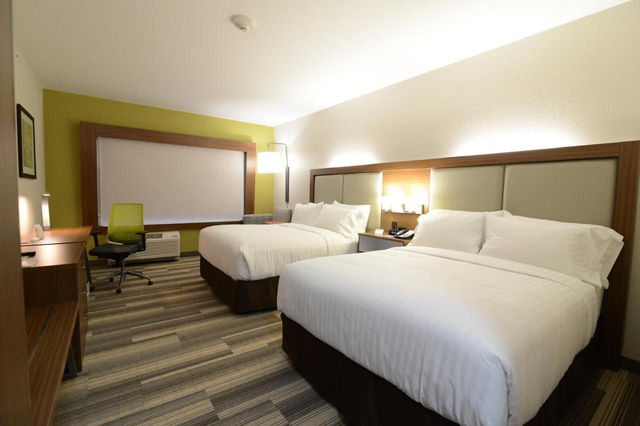 Holiday Inn Express & Suites Chicago North Shore - Niles By Ihg Esterno foto