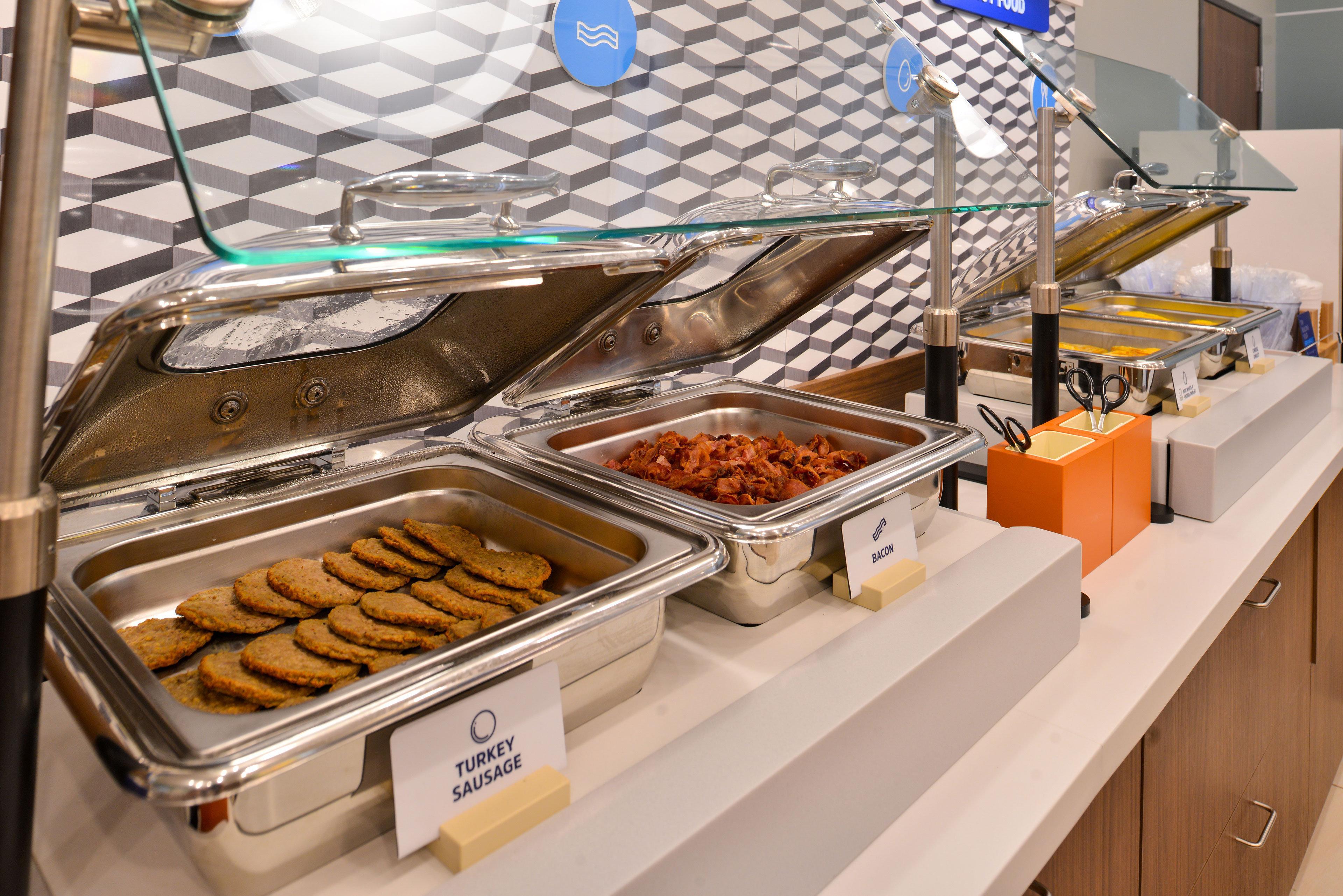 Holiday Inn Express & Suites Chicago North Shore - Niles By Ihg Esterno foto