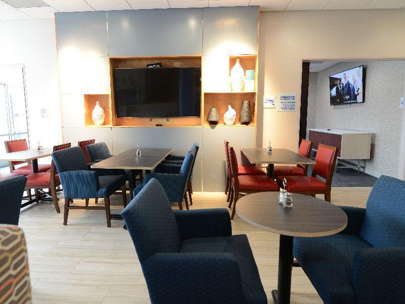 Holiday Inn Express & Suites Chicago North Shore - Niles By Ihg Esterno foto