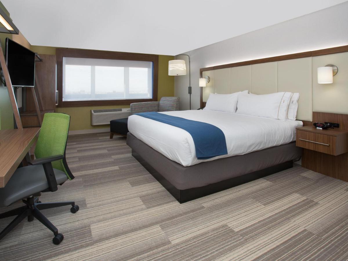 Holiday Inn Express & Suites Chicago North Shore - Niles By Ihg Esterno foto
